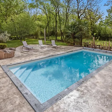 Сasa de vacaciones La Suardiere - Piscine, Spacieuse Et Calme